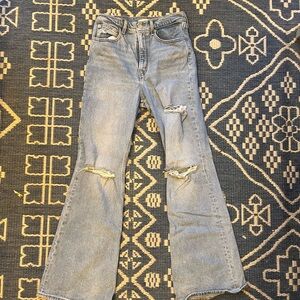 Levi 70’s High Rise Flare Jean